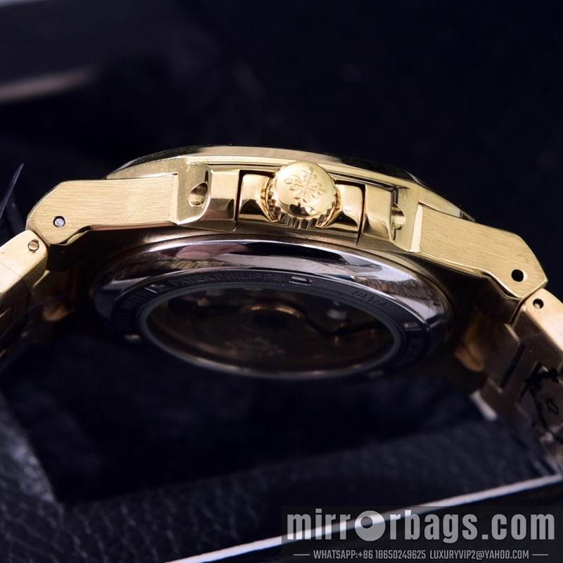 Patek Philippe 40mm 042384 Watch