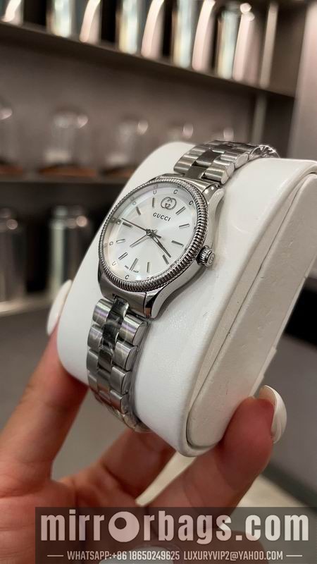 Gucci watch 091718 Watch