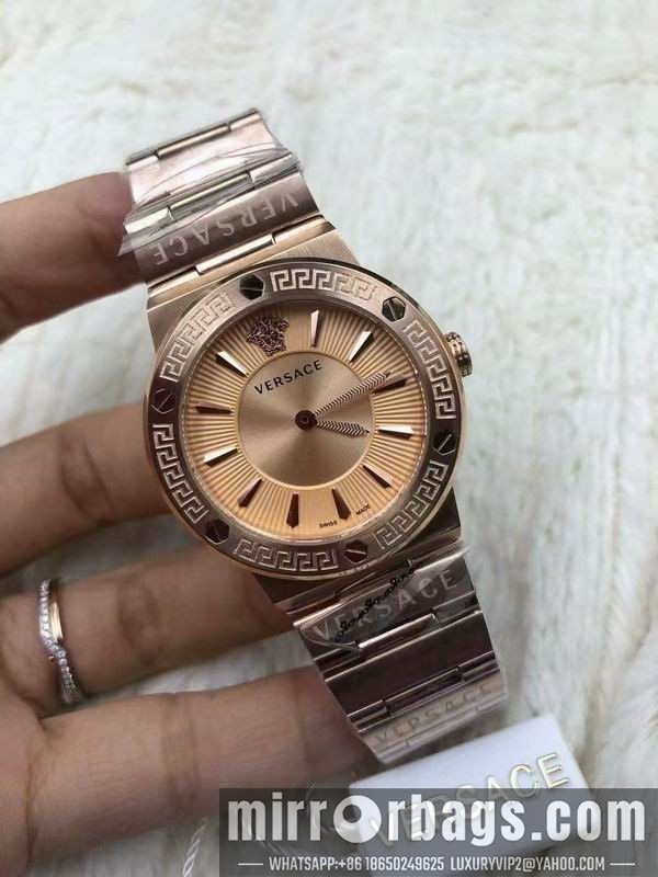 Versace watch 042944 Watch