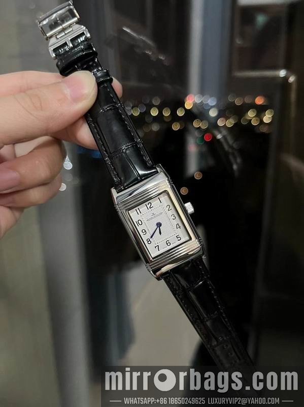 Jaeger Lecoultre 23X34mm 092355 Watch