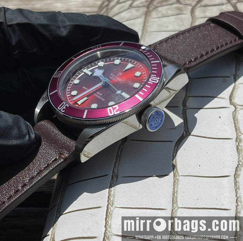 Tudor 42mm 122810 Watch