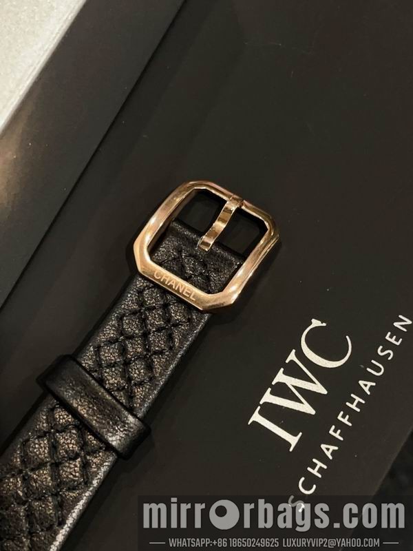 Chanel 27X34mm 052304 Watch