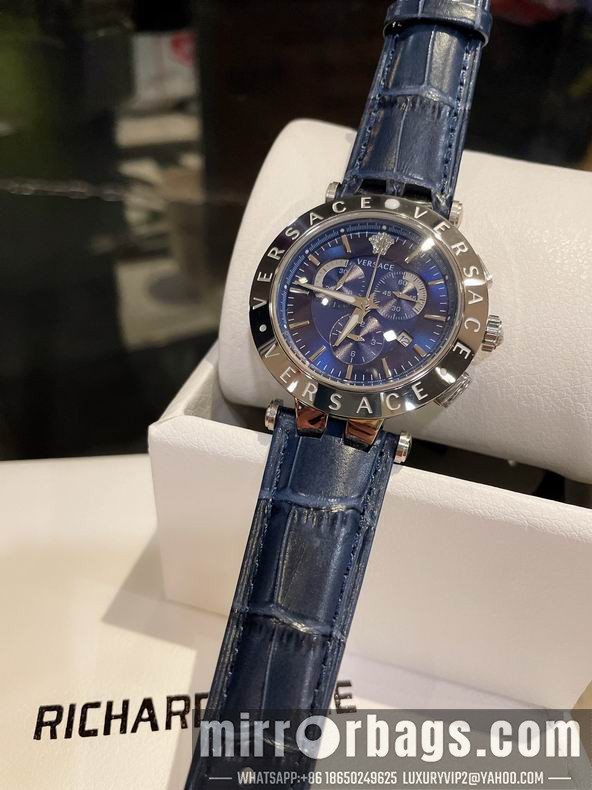 Versace watch 42mm 070861 Watch