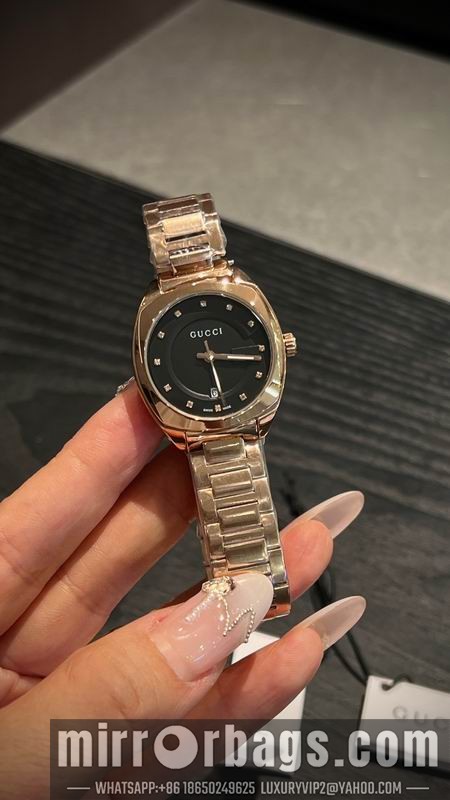 Gucci 28mm 091732 Watch