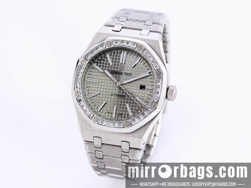 AP 41mm 082232 Watch