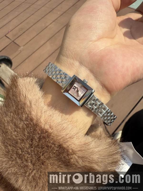 Gucci watch 042926 Watch