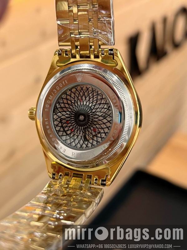 Rolex 40mm 042341 Watch