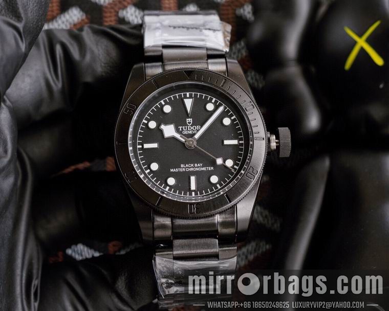 Tudor men 42mm M05 Watch
