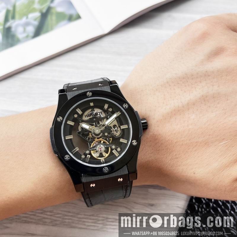 Hublot 46mm 082365 Watch