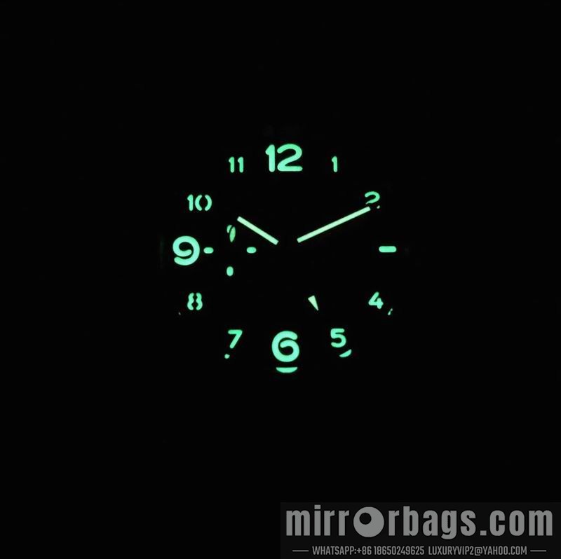 Panerai 44mm 090431 Watch