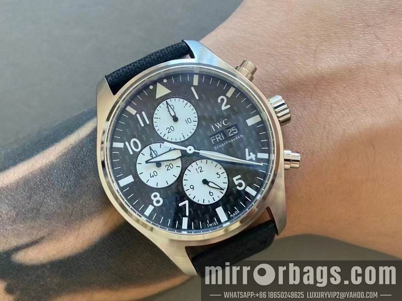 IWC 43mm 082230 Watch