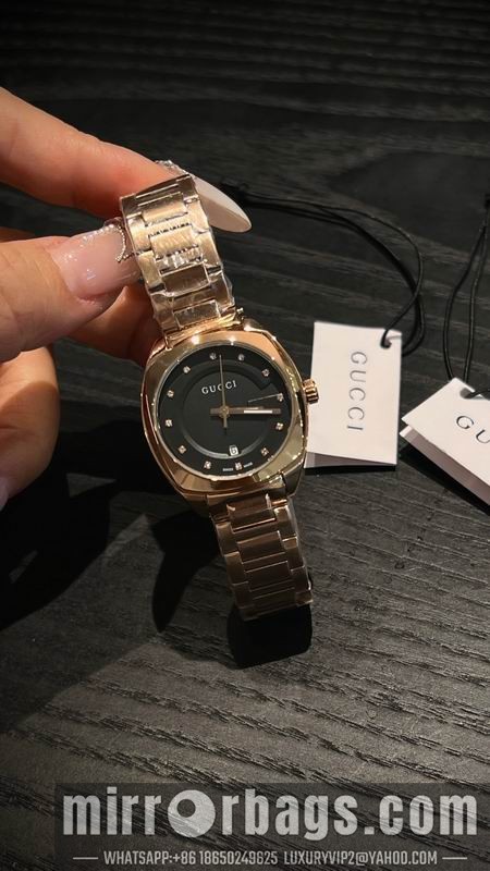 Gucci 28mm 091732 Watch