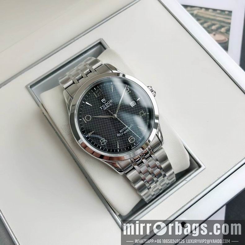 Tudor men watch 110403 Watch