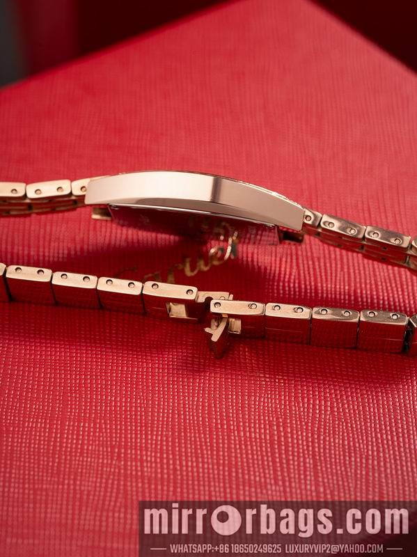 Cartier 23X30mm 040917 Watch