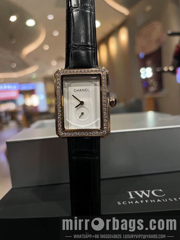 Chanel 27X34mm 052304 Watch