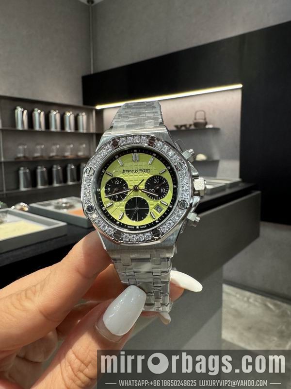 AP 37mm 101420 Watch