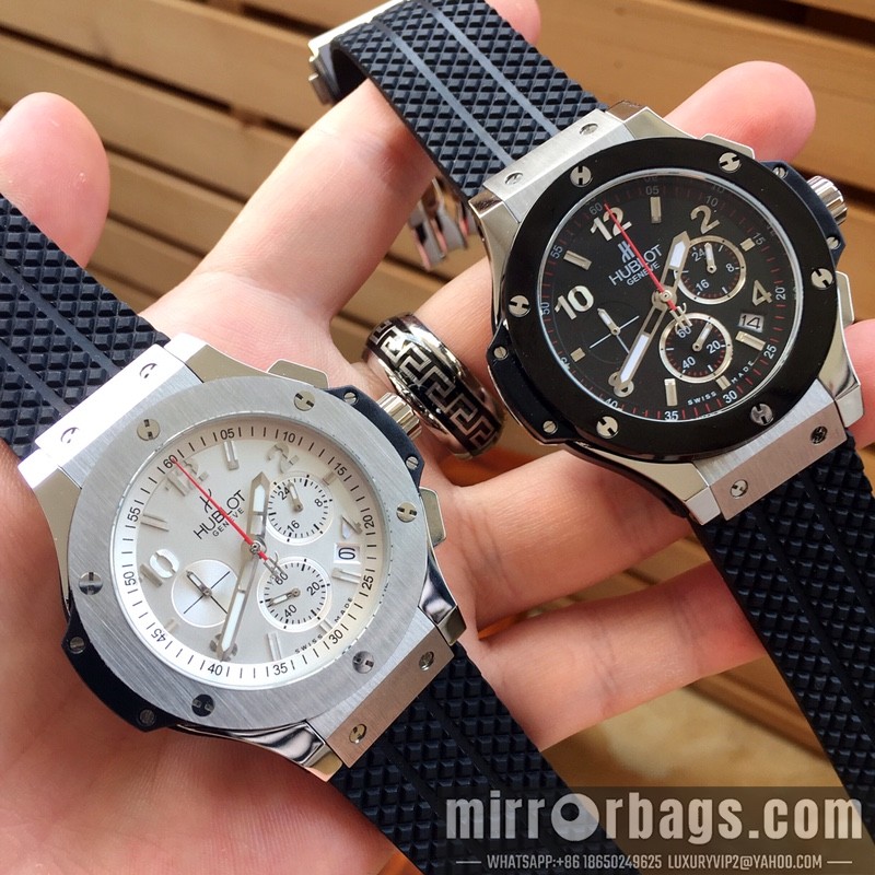 Hublot 43mm 080799 Watch