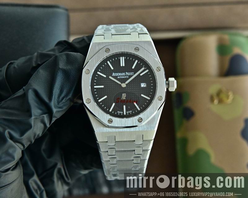AP 39mm 111445 Watch