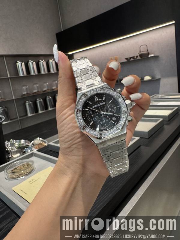 AP 37mm 101420 Watch