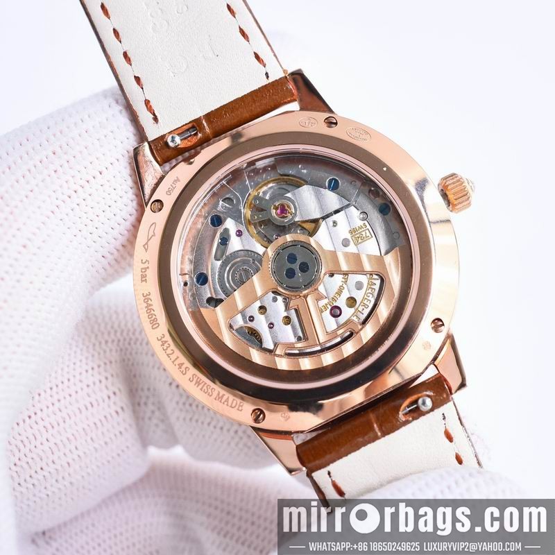 Jaeger LeCoultre 36mm 111427 Watch