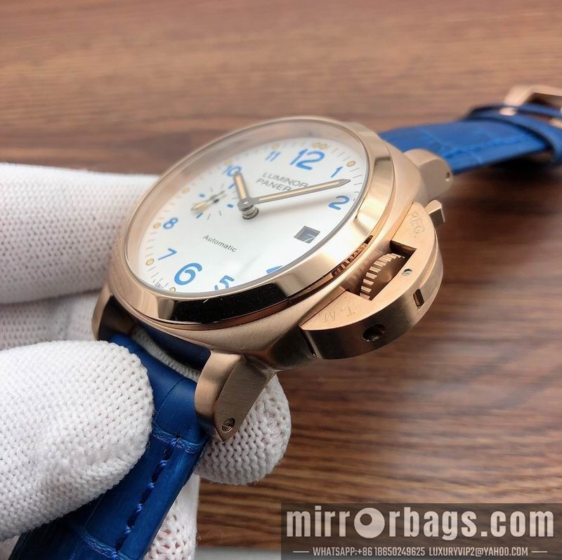 Panerai 44mm 090450 Watch